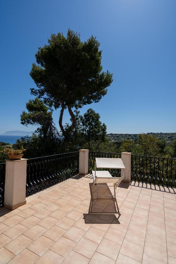 הוילה קאסטלמארה דל גולפו Casa Vacanze Baia Di Guidaloca מראה חיצוני תמונה