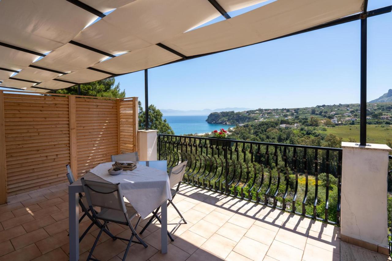 הוילה קאסטלמארה דל גולפו Casa Vacanze Baia Di Guidaloca מראה חיצוני תמונה