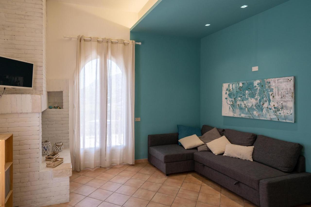 הוילה קאסטלמארה דל גולפו Casa Vacanze Baia Di Guidaloca מראה חיצוני תמונה