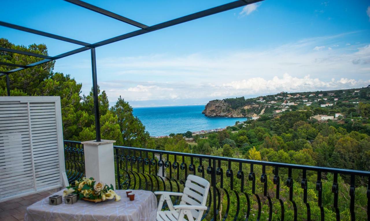הוילה קאסטלמארה דל גולפו Casa Vacanze Baia Di Guidaloca מראה חיצוני תמונה