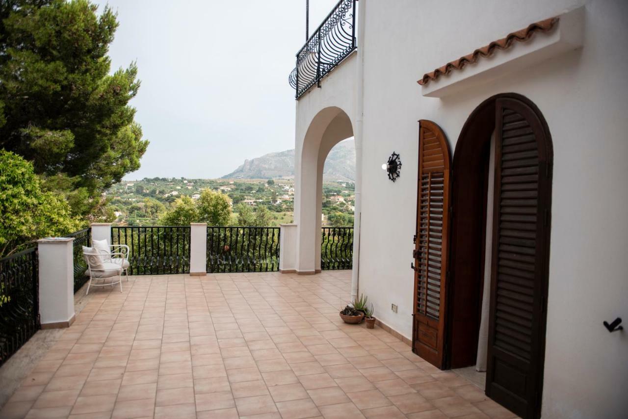 הוילה קאסטלמארה דל גולפו Casa Vacanze Baia Di Guidaloca מראה חיצוני תמונה