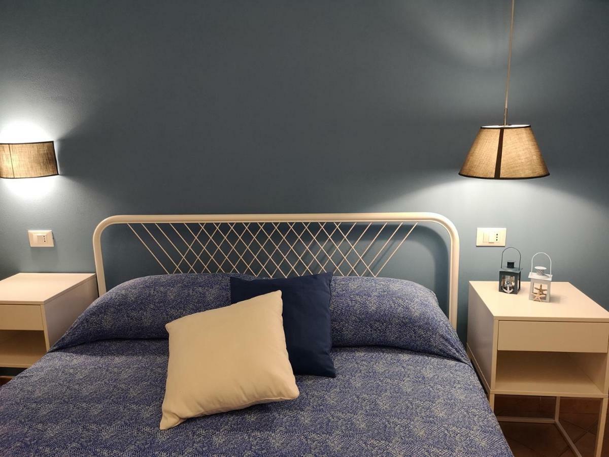 הוילה קאסטלמארה דל גולפו Casa Vacanze Baia Di Guidaloca מראה חיצוני תמונה